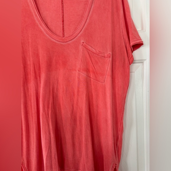 Free People We The Free Coral Short Sleeve Tee size large - Picture 3 of 6